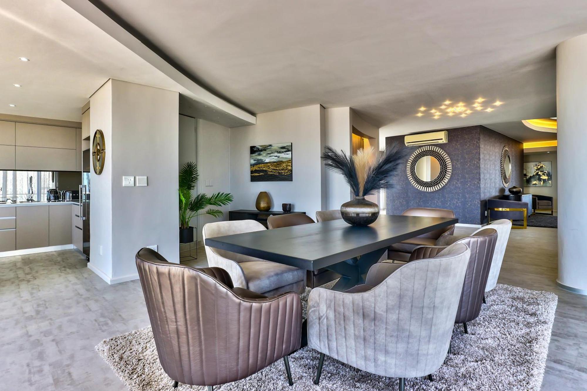 Aquarius Luxury Suites Bloubergstrand Buitenkant foto